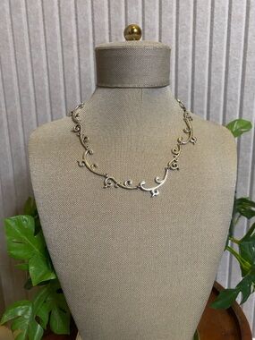 Gemini Jewels Fairy Necklace Vines Fairycore Whimsical Filigree Silver